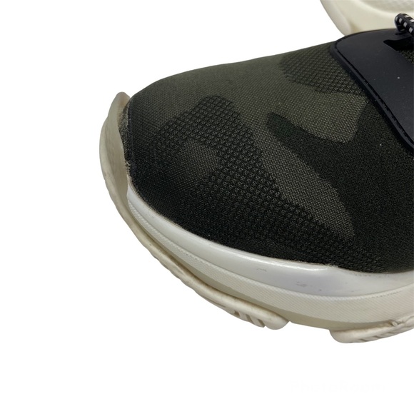 Steve Madden Myles Green Camouflage Sneakers - Picture 12 of 13